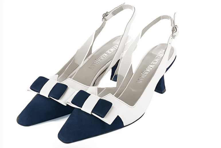 Navy blue and pure white women's dress pumps, with a knot on the front. Tapered toe. Medium spool heels. Front view - Florence KOOIJMAN